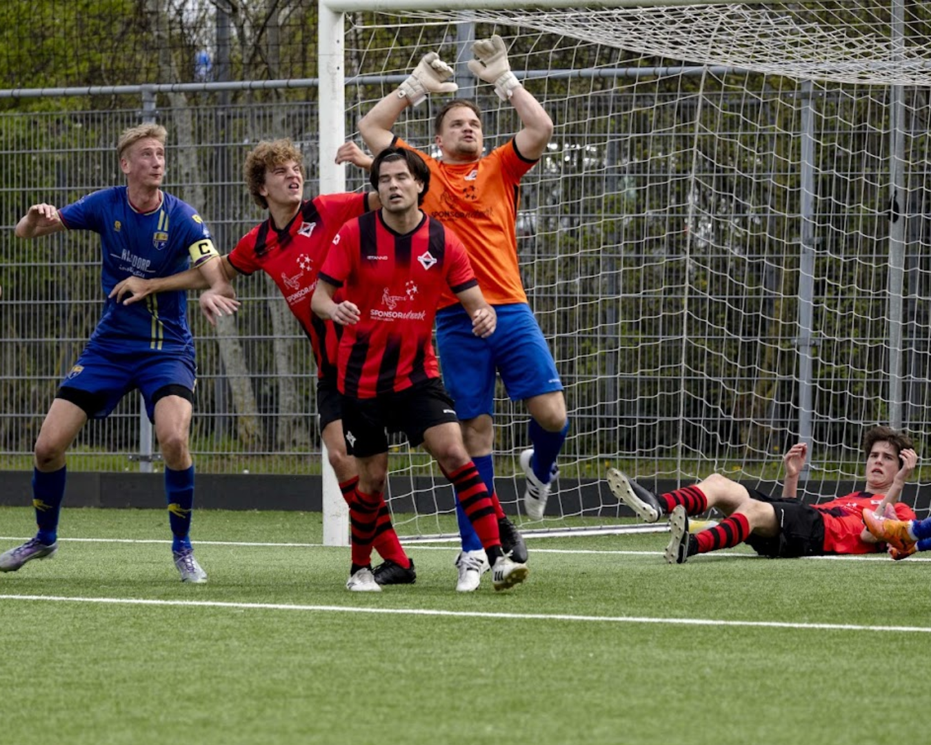 Fotoverslag Teylingen 2 - Oegstgeest 2